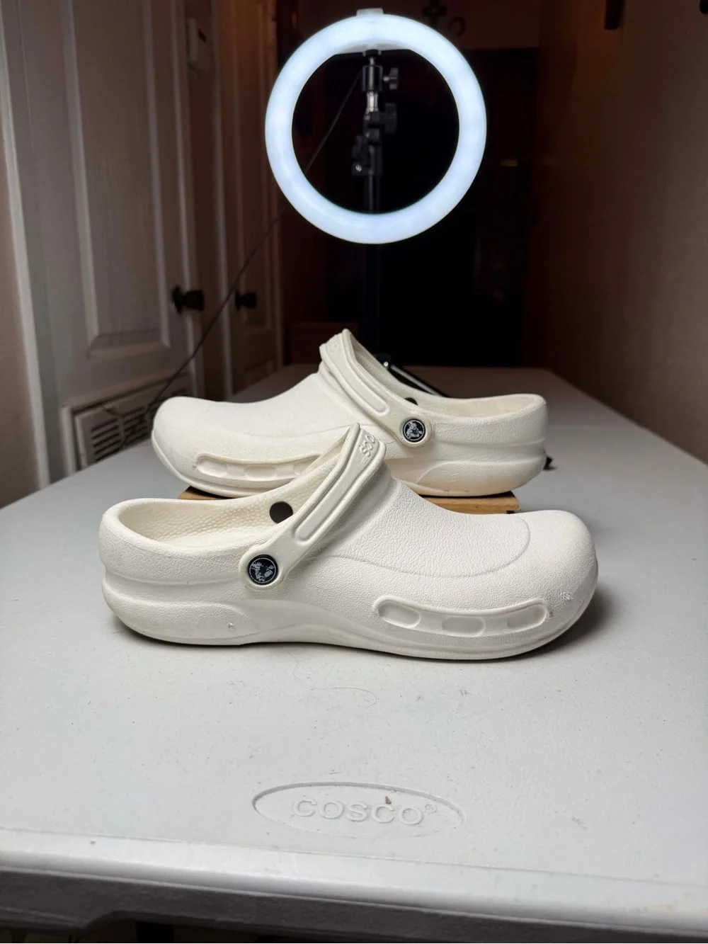 Crocs Bistro Clogs Mens 10 White Rubber Slip Resistant Adjustable Heel Strap